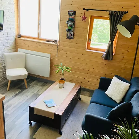 Chalet 2 Personnes Massif Du Sancy Aveze (Puy-de-Dome)